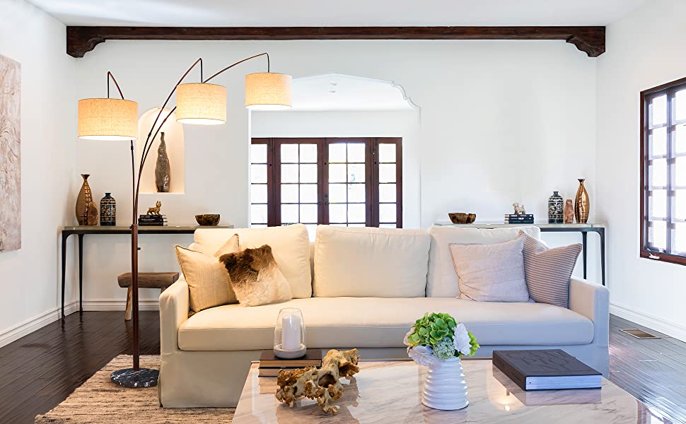 Multi-head arch tree light