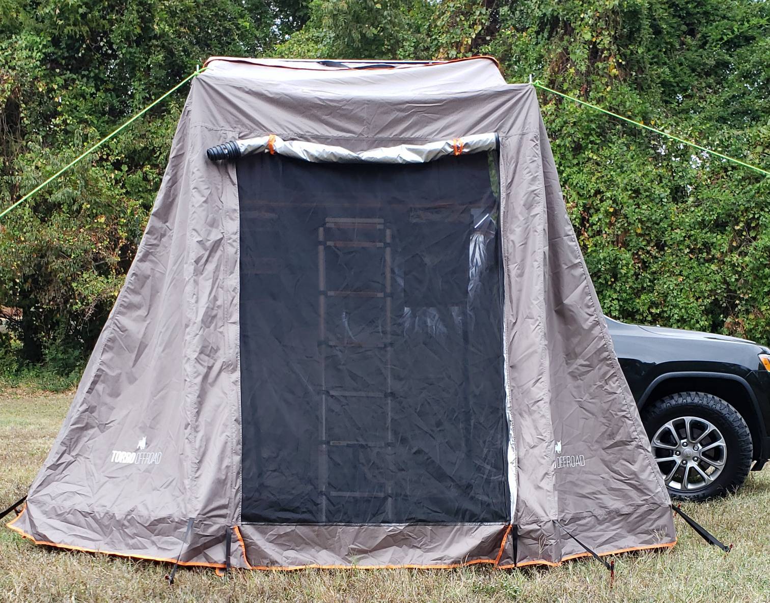 SkyLux Hard Shell Rooftop Tent (RTT) with Awning and Insulation Package - Torro Offroad