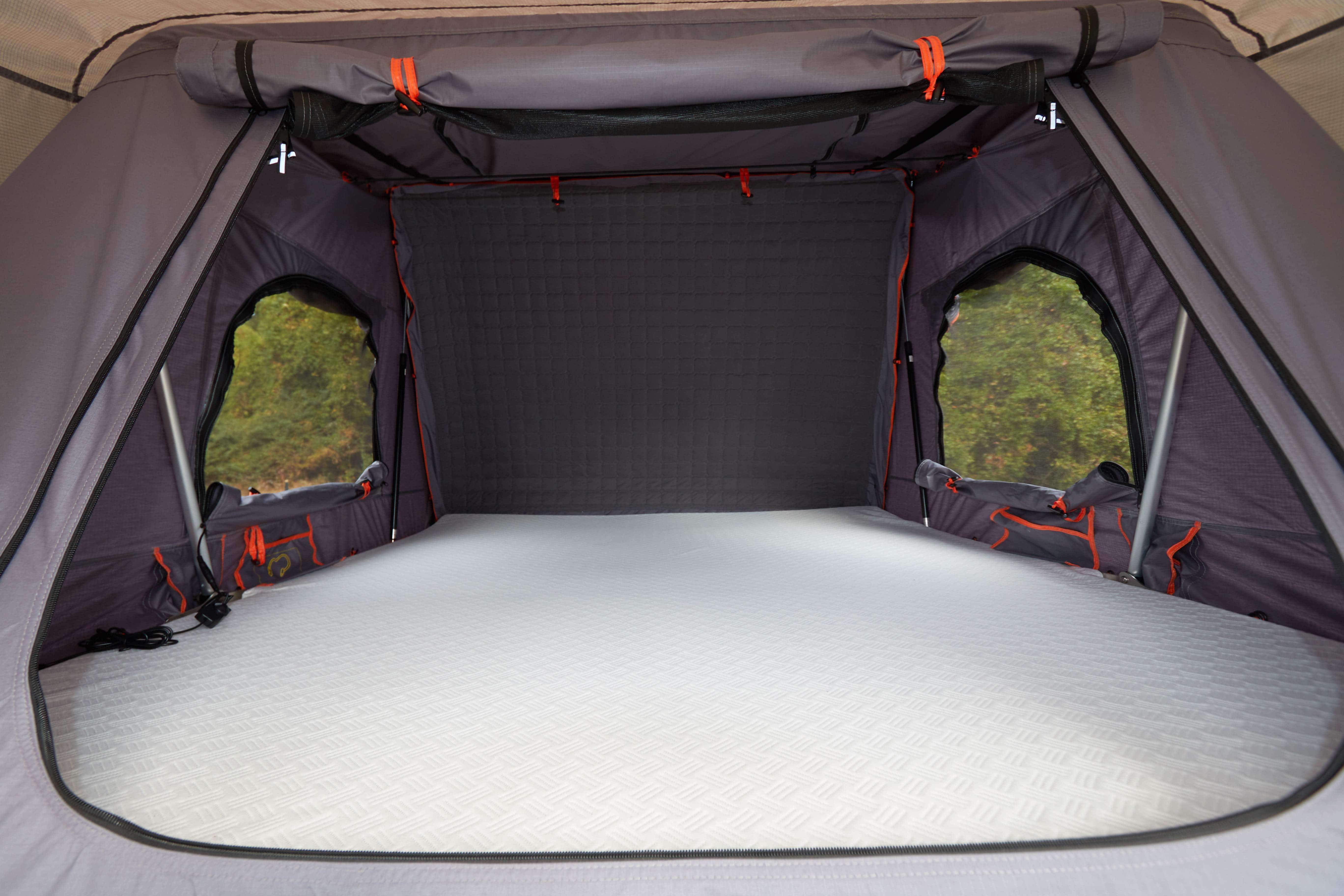 SkyLux Hard Shell Rooftop Tent (RTT) with Awning and Insulation Package - Torro Offroad